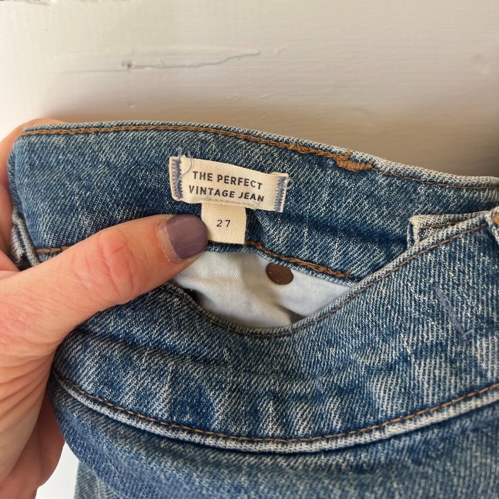 Madewell Perfect Vintage Jean in Size 27 - Picture 4 of 5